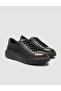 حذاء رياضي نسائي من الجلد الطبيعي بنسبة 100% من MonaMae باللون الأسود - 2