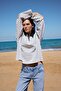 Ekru Çizgili Dokuma Yaka Detaylı Patlı Oversize Esnek Örme T-shirt/Sweatshirt TWOAW26TS00004