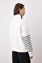 Ekru Çizgili Oversize/Geniş Kalıp Fermuarlı Kalın İçi Polarlı Örme Sweatshirt TWOAW26SW00044 - 4