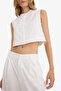 Cropped Fit Crew Neck Crepe Vest F8112Ax25Au - 8