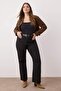 Siyah Yüksek Bel Paçası Kesikli Straight Fit Denim Büyük Beden Jeans TBBAW26CJ00033
