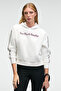 Virethia Women's Relaxed White Sweatshirt with Interlayer Print and Embroidery Detail