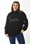 Women's Large Size Black Sweatshirt with Ribbon Inside, Zipper and Embroidery Detail on the Front Patch 65N37017