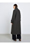 معطف متوسط الطول بقصة عادية وأزرار وخطوط رفيعة - 4