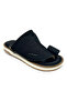 صندل عربي أنيق من Signature™ |7891-A16