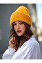 قبعة نسائية من الصوف الناعم
