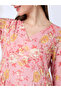 Women Pink V-Neck Floral Print Kurta - 4
