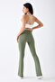 486 Green Color Shaping / Sculpting and Extra Flexible Effect Normal Waist Flared Leggings - 3