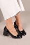 Pumps Block Heeled Shoes with Snake Texture on the Back Black