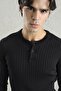 Men's Slim Fit Buttoned Knitwear Black T-Shirt