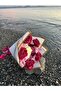 Lotus and Rose Bouquet - 10 Pieces