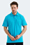 Klasse in Men's Turquoise T-Shirt