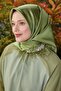 وشاح حريري مزدوج الجوانب باللون الأخضر الكريمي - 4