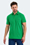 Klasse in Men's Green T-Shirt