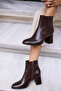 Lola Women's Brown Thick Heel Booties - 5