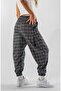 بنطلون جوغر نسائي من الجاكار بتصميم مطوي من الأمام والخلف بنقشة مربعات - 2