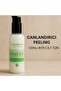 قم بمسح الجلد الميت باستخدام مقشر سيلجي. - 6