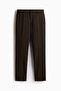 بنطلون Slim Fit مصمم خصيصًا