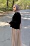 سترة قصيرة بياقة دائرية باللون الأسود - 2