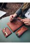 غطاء دفتر جلدي من الجلد الطبيعي بحجم عادي من Aegean Leather باللون البني - 5
