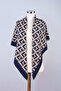 V Patterned Knitwear Triangle Shawl - 3