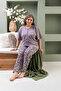 طقم بيجامات نسائي بأكمام قصيرة مقاس كبير من القطن بنسبة 100%- طقم بيجامات أنيق بنمط الفهد أرجواني - 2