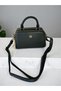 Quality Women's Hand and Shoulder Bag with Two Zippers and Black Card Holder Detail - 5