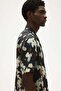 Regular Fit Patterned resort shirt - 3