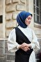 وشاح من الحرير القطني مزين بنقوش باللون الأزرق الداكن مقاس 90x90 - 2