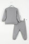 طقم بدلة رياضية منقوشة للأطفال من عمر 1 إلى 4 سنوات من موجو، باللون الرمادي - 2