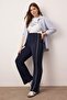 Lacivert Straight Fit Beyaz Biye Detaylı Örme Krep Büyük Beden Pantolon TBBAW26AR00005 - 2