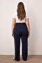 Lacivert Straight Fit Beyaz Biye Detaylı Örme Krep Büyük Beden Pantolon TBBAW26AR00005 - 4
