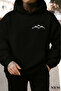 سويت شيرت بقلنسوة مطبوع عليه جبل