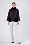 Cashmere Coat with Black Fur Accessories - 2
