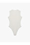 Slim Fit Sleeveless Crew Neck Bodysuit - 4
