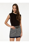Sleeveless Ribbed Crew Neck Hair Knit Textured Sweater