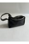 Liverpool Model Hand and Women's Shoulder Bag Black