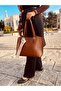 Women's Medium-Sized Faux Leather Medium-Sized Handbag and Shoulder Bag with Snap Closure and Zipper Closure - 3