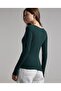 Ribbed Top with V-Neck and Long Sleeves - 5