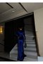 Slit detailed long sleeve velvet dress 582294 cobalt blue - 4