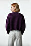 Women's Oversized Knit Crop Sweater with Low Sleeves and Flowing Detail Offers Modern Chic with Its Soft Texture - 4