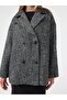 Loose Fit Women's Coat - 5