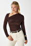 Women's True Bodycon Side Gathered Neckline Detailed Soft Stretchy Fabric Bitter Brown Blouse