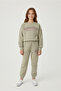 Girls' Beige Manhattan Printed Tracksuit Set - Comfortable and Stylish Sweatshirt & Jogger Pants - 4