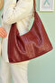 Women's Burgundy Knitted Patterned Shoulder & Hand Bag (30X25 cm) - 3