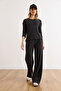 Women's Black Soft Textured Flowy Top and Bottom Set Tkm-19000450 - 2