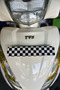 ملصق لوح أمامي لـ TVS Jupiter 125 مع علم السباق - 3