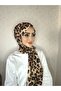 Dp22 Patterned Pera Ready-To-Wear Shawl with Snap Fasteners at the Chin