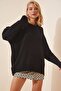 Women's Black Oversize Knitwear Sweater PN00054