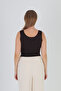 بلوزة/قميص داخلي بياقة على شكل حرف V - 3